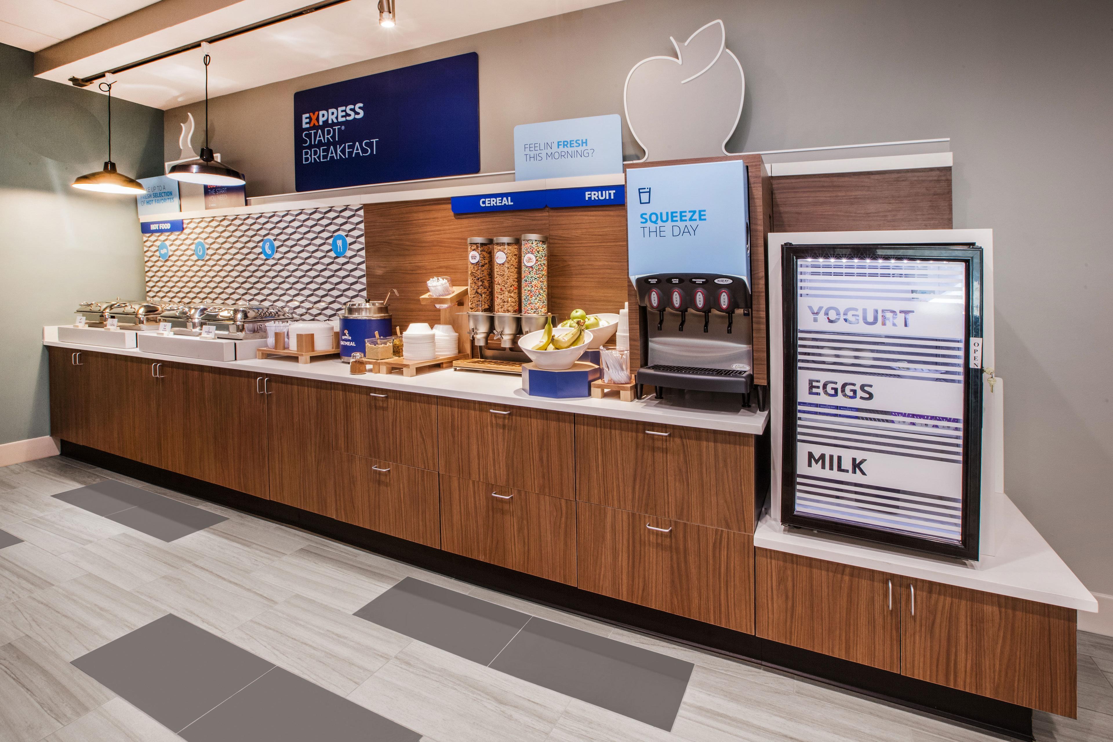 Holiday Inn Express & Suites Terrace By Ihg Eksteriør bilde