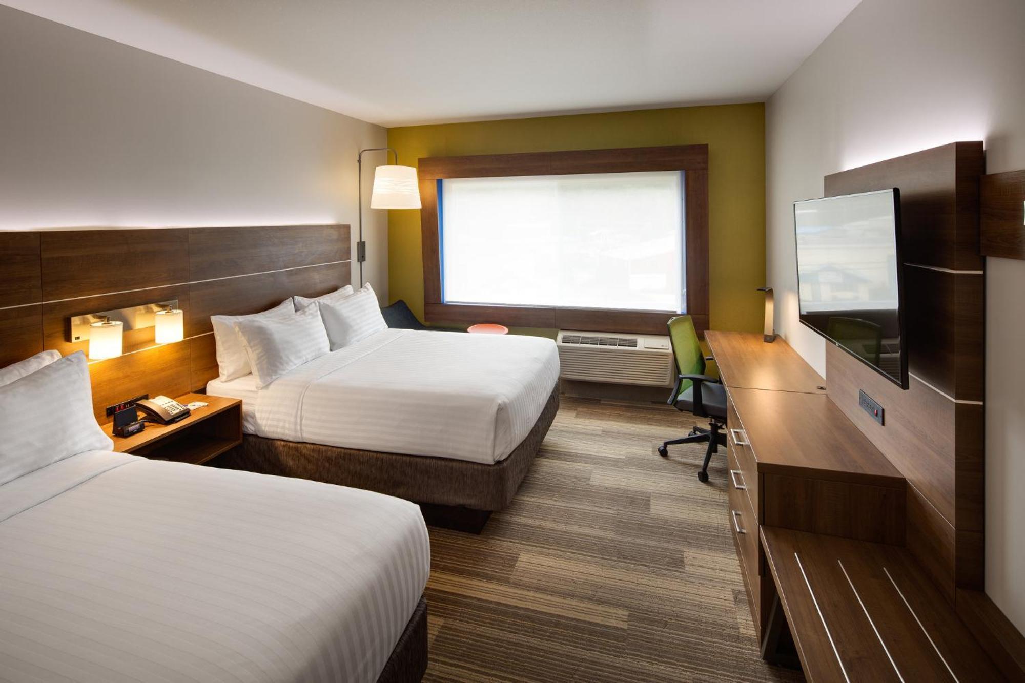 Holiday Inn Express & Suites Terrace By Ihg Eksteriør bilde